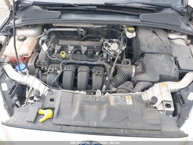 Ford FOCUS SE 2018 1FADP3K22JL231243 Image 10