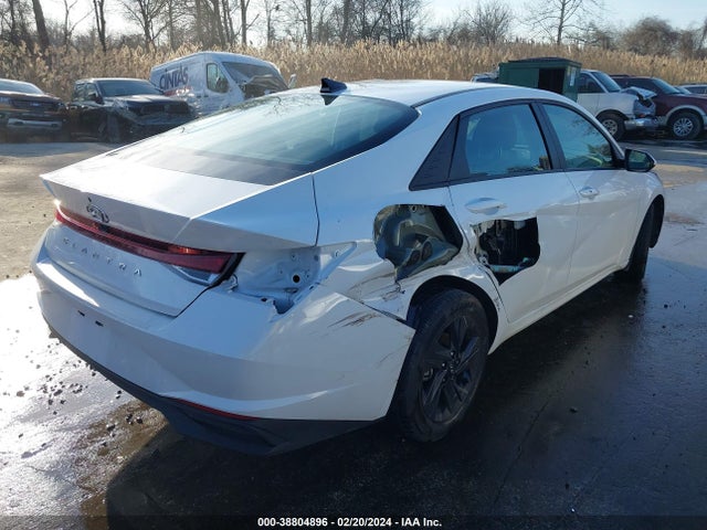 Hyundai ELANTRA SEL 2023 5NPLM4AG5PH114142 Image 4