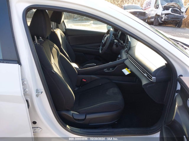 Hyundai ELANTRA SEL 2023 5NPLM4AG5PH114142 Image 5