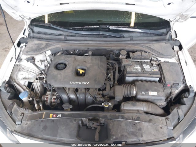 Hyundai ELANTRA SE 2017 5NPD74LF1HH202008 Image 10