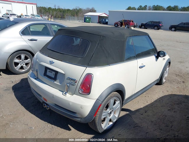 2007 MINI COOPER S WMWRH33547TL95315 Photo 3