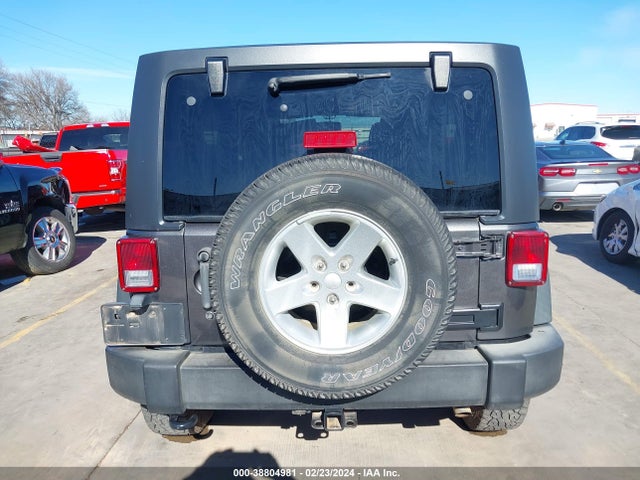 1C4HJWDG1HL500351 Jeep Wrangler Unlimited Sport 4x4