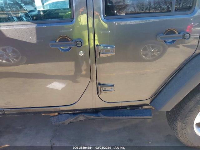 1C4HJWDG1HL500351 Jeep Wrangler Unlimited Sport 4x4