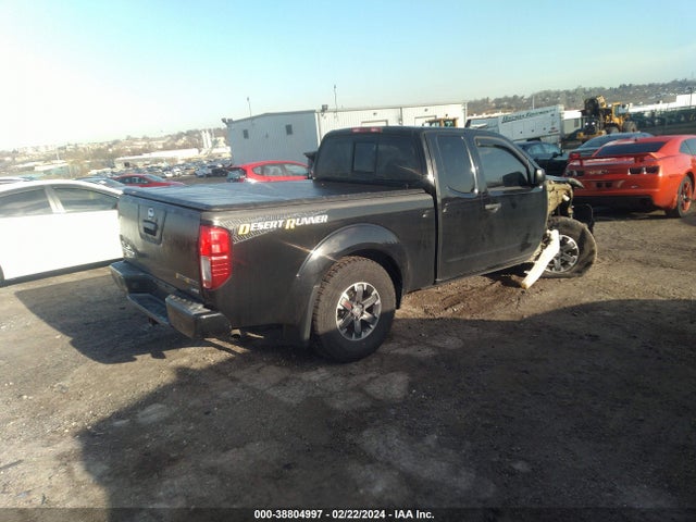 Nissan Frontier Desert Runner 2018 1N6DD0CU7JN735905 Image 4