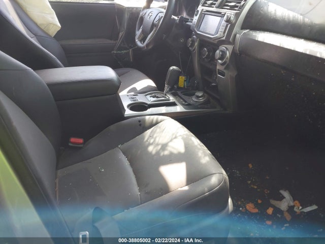 Toyota 4runner Sr5 Premium 2018 JTEBU5JR2J5523074 Image 5
