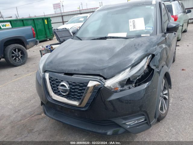 3N1CP5CUXKL556202 Nissan KICKS SR