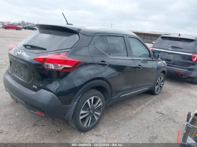 3N1CP5CUXKL556202 Nissan KICKS SR