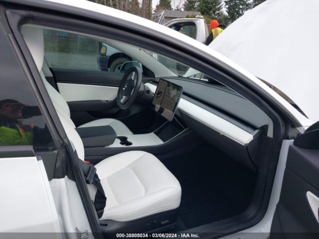 5YJ3E1EB9KF195079 Tesla Model 3 Long Range/performance