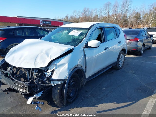 Nissan ROGUE S 2017 JN8AT2MV4HW027406 Image 2