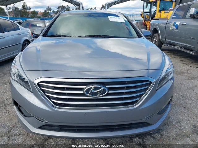 Hyundai SONATA SE 2015 5NPE24AF1FH147255 Image 13