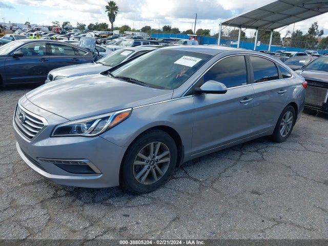 Hyundai SONATA SE 2015 5NPE24AF1FH147255 Image 2
