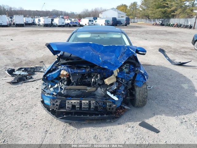 Ford FOCUS SEL 2018 1FADP3M28JL264616 Image 12