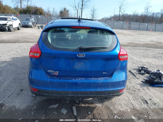 Ford FOCUS SEL 2018 1FADP3M28JL264616 Image 16