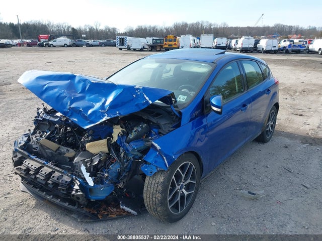 Ford FOCUS SEL 2018 1FADP3M28JL264616 Image 6