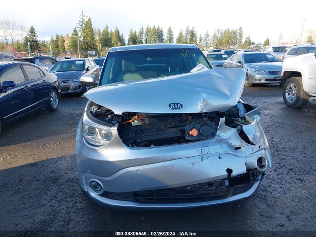 KIA Soul Ev + 2016 KNDJX3AE8G7017027 Image 13