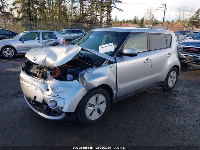 KIA Soul Ev + 2016 KNDJX3AE8G7017027 Image 2
