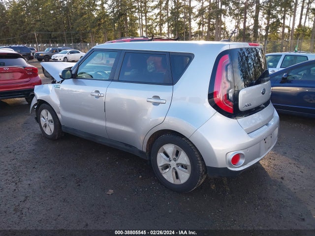 KIA Soul Ev + 2016 KNDJX3AE8G7017027 Image 3