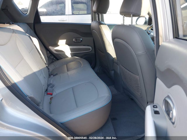 KIA Soul Ev + 2016 KNDJX3AE8G7017027 Image 8