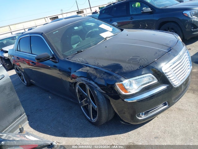 38805552 :رقم المزاد ، 2C3CCAAG9DH577671 vin ، 2013 Chrysler 300 Motown مزاد بيع