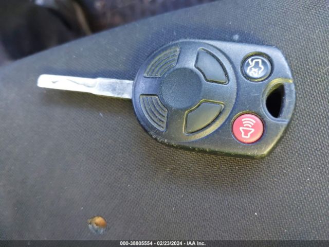 1FADP3E21GL212574 Ford FOCUS S
