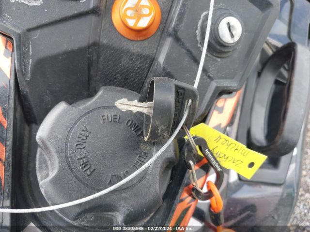 2022 POLARIS 850 RMK SN1TGG8R8NC222809 Photo 10