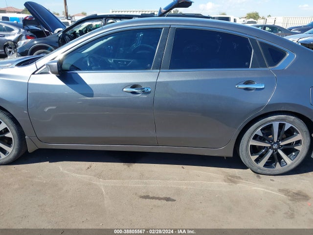 Nissan Altima 2.5 Sr 2018 1N4AL3AP6JC101641 Image 14