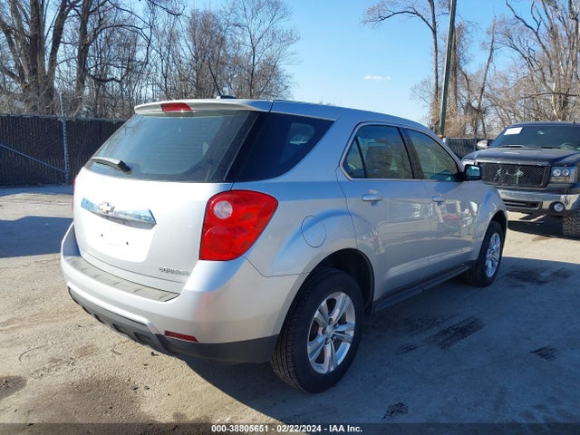 Chevrolet EQUINOX LS 2015 1GNALAEK8FZ123455 Image 4
