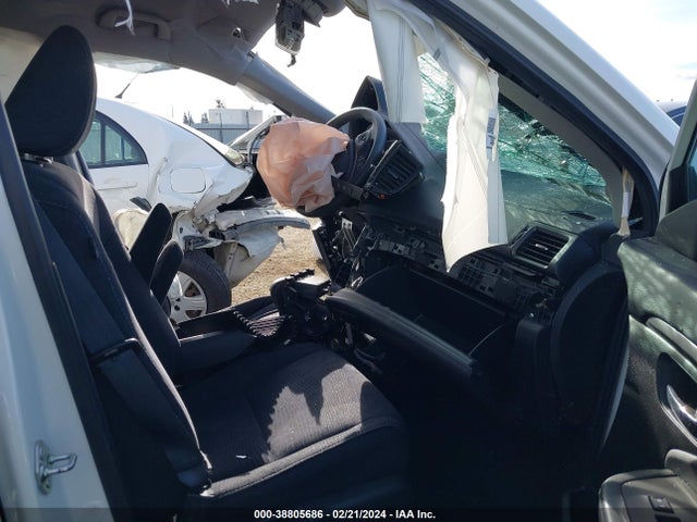 Honda PILOT LX 2018 5FNYF5H10JB013829 Image 5