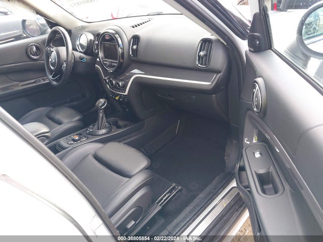 2018 MINI E COUNTRYMAN WMZYU7C46J3B86273 Photo 4