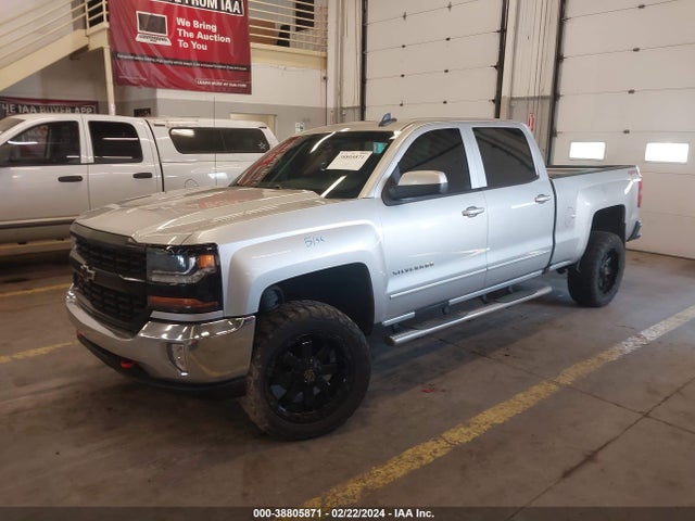 Chevrolet Silverado 1500 1lt/2lt 2017 1GCUKREC1HF143664 Image 2
