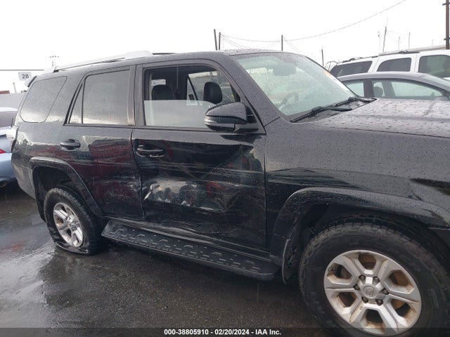 Toyota 4runner Sr5 Premium 2018 JTEBU5JR6J5499474 Image 13