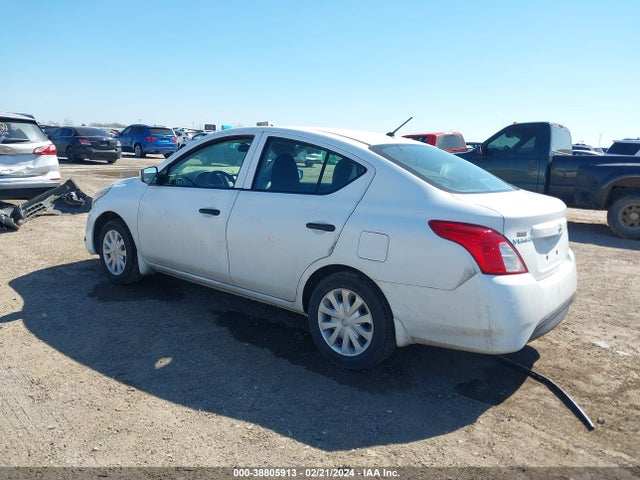 Nissan Versa 1.6 S 2016 3N1CN7APXGL913240 Image 3