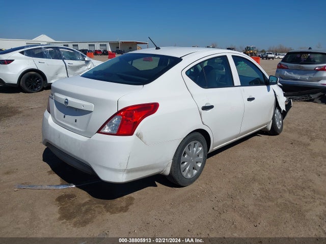 Nissan Versa 1.6 S 2016 3N1CN7APXGL913240 Image 4