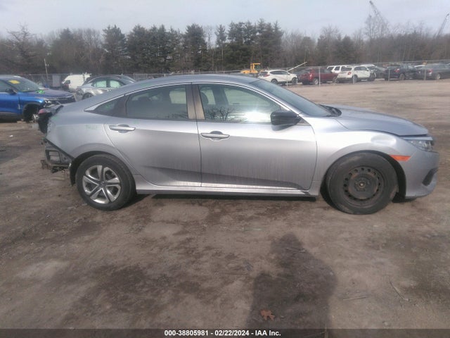 Honda Civic Lx 2018 2HGFC2F59JH605827 Image 13