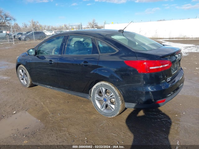 Ford FOCUS SE 2017 1FADP3FE4HL284329 Image 3