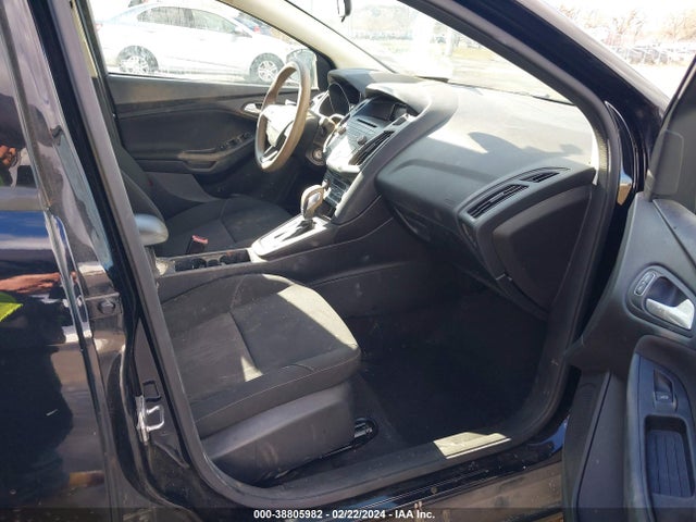 Ford FOCUS SE 2017 1FADP3FE4HL284329 Image 5