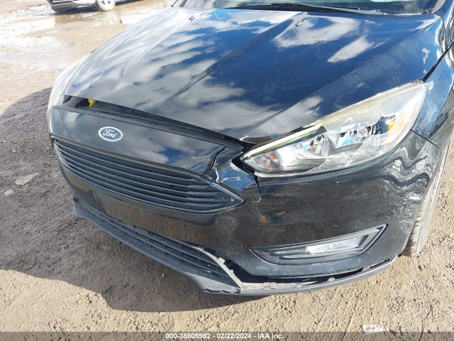 Ford FOCUS SE 2017 1FADP3FE4HL284329 Image 6