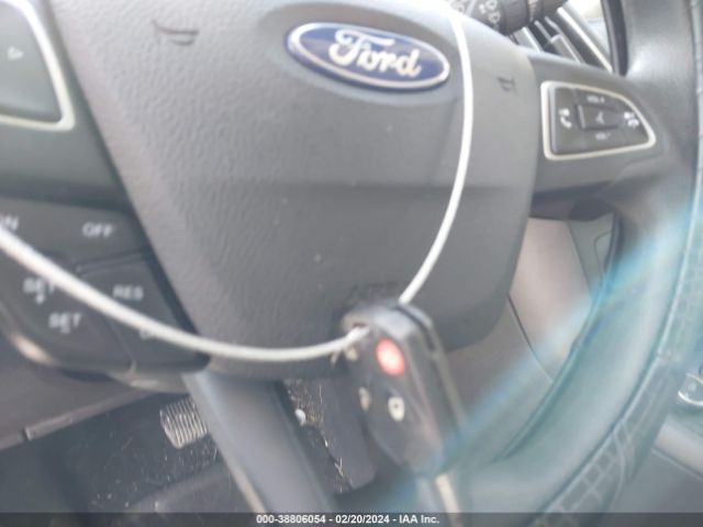 1FADP3M29HL201549 Ford FOCUS SEL
