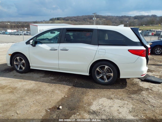 Honda Odyssey Touring 2018 5FNRL6H84JB053105 Image 15