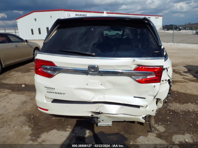 Honda Odyssey Touring 2018 5FNRL6H84JB053105 Image 18