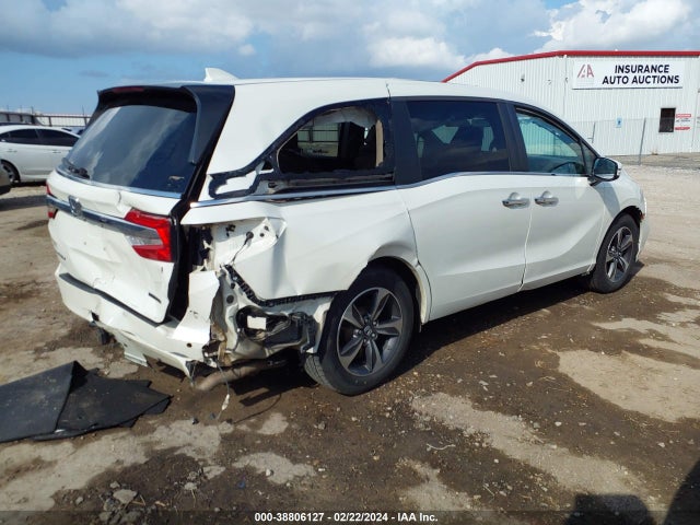 Honda Odyssey Touring 2018 5FNRL6H84JB053105 Image 4