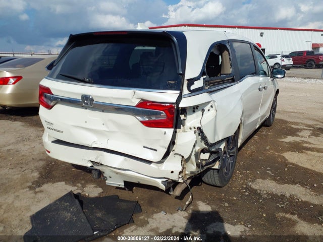 Honda Odyssey Touring 2018 5FNRL6H84JB053105 Image 6