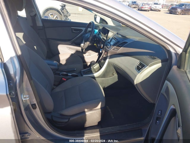 Hyundai ELANTRA SE 2016 5NPDH4AE9GH763773 Image 5