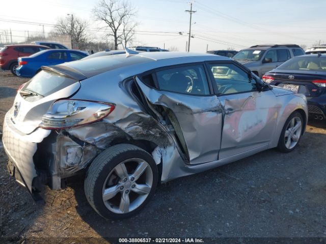 KMHTC6AD1FU224934 Hyundai Veloster