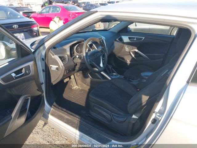 KMHTC6AD1FU224934 Hyundai Veloster