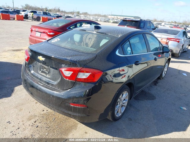 Chevrolet CRUZE LT 2019 1G1BE5SM9K7110099 Image 4