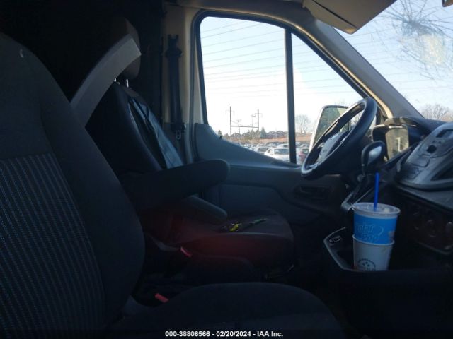 1FTYR2CM8JKA22630 Ford Transit-250