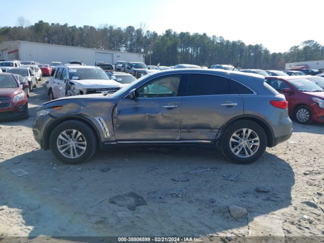 JN8CS1MW7HM411853 Infiniti QX70