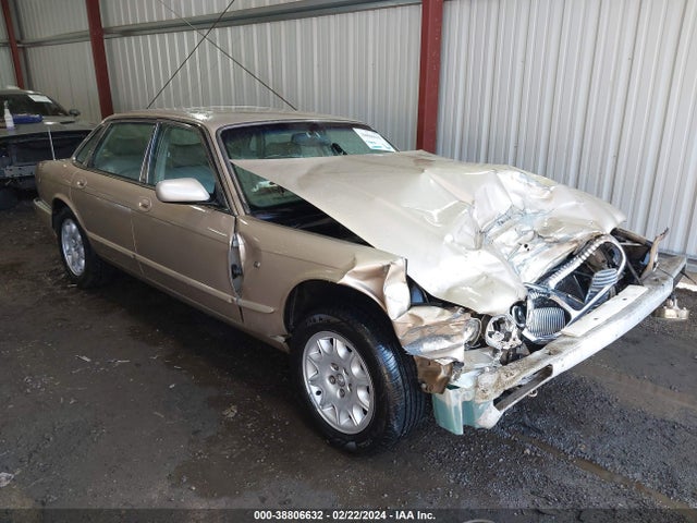 1998 JAGUAR XJ8 SAJHX1249WC845314 Photo 0