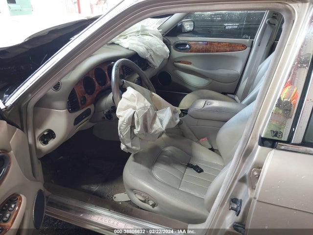1998 JAGUAR XJ8 SAJHX1249WC845314 Photo 4